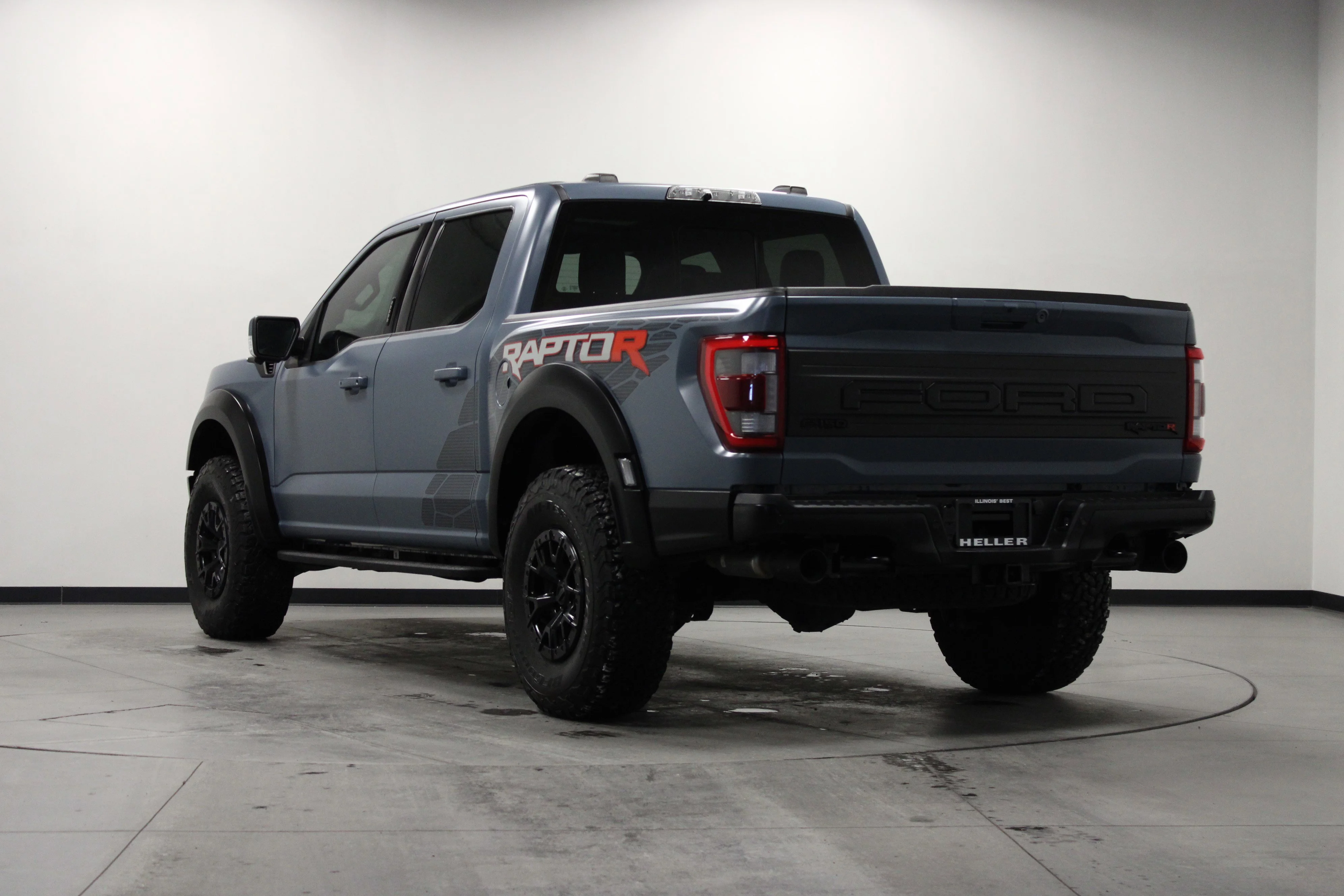 Used 2023 Azure Gray Metallic Ford Raptor image 6