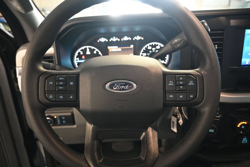 New 2026 Oxford White Ford XL image 21