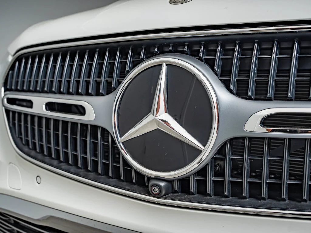 Used 2026 Polar White Mercedes-Benz GLC 300 image 12