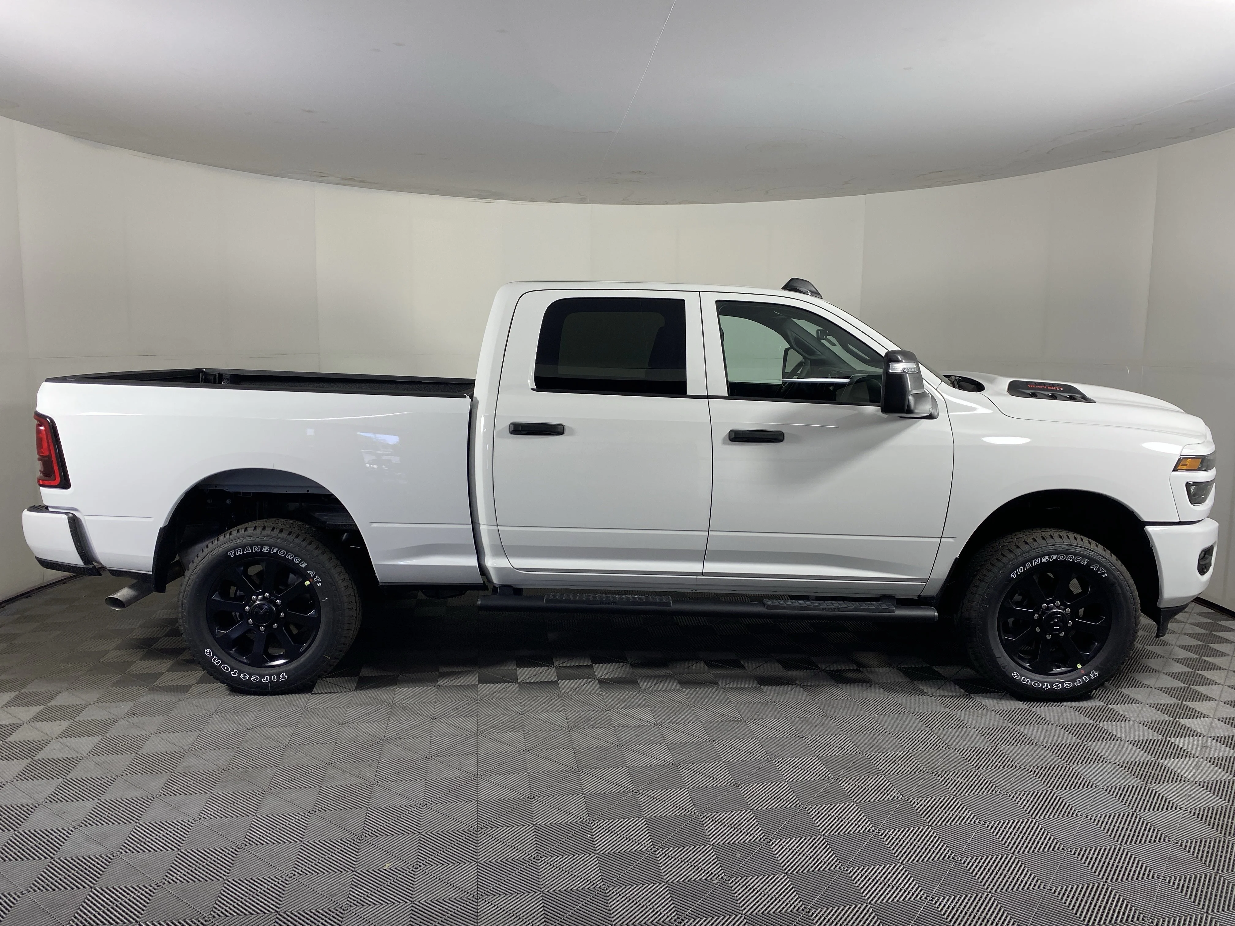 New 2026 Bright White Clearcoat RAM Tradesman image 5