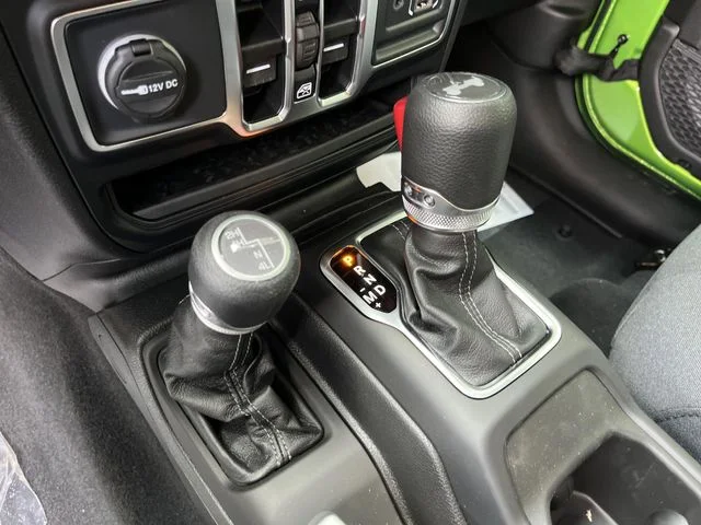 2025 Jeep Wrangler 4-Door Sport S - Photo 25