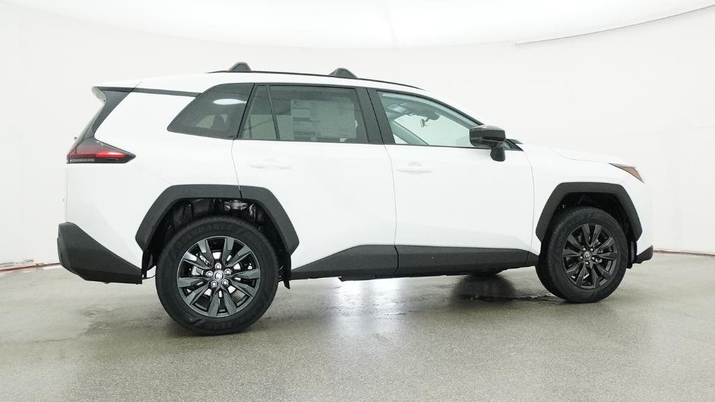 New 2026 Ice Cap Toyota XLE Premium image 16