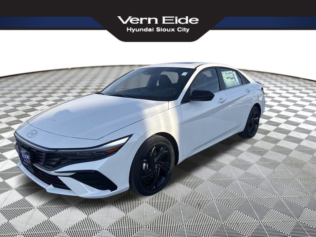 New 2026 White Hyundai SEL Sport image 1