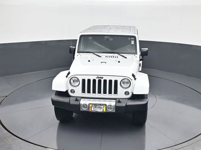 Used 2016 White Jeep Sahara image 14