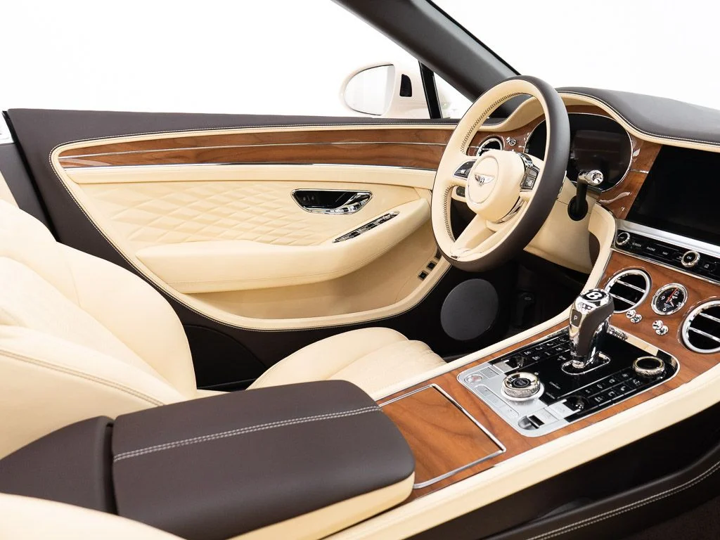 New 2026 Magnolia Bentley Azure image 32