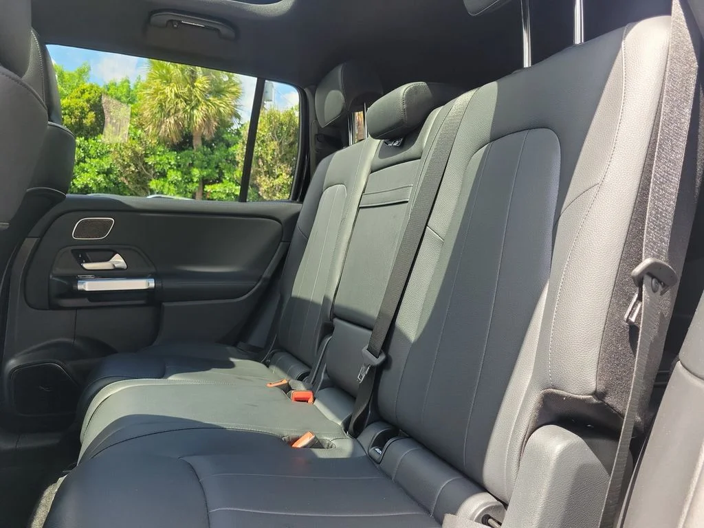 Used 2023 Black Mercedes-Benz 300 image 14