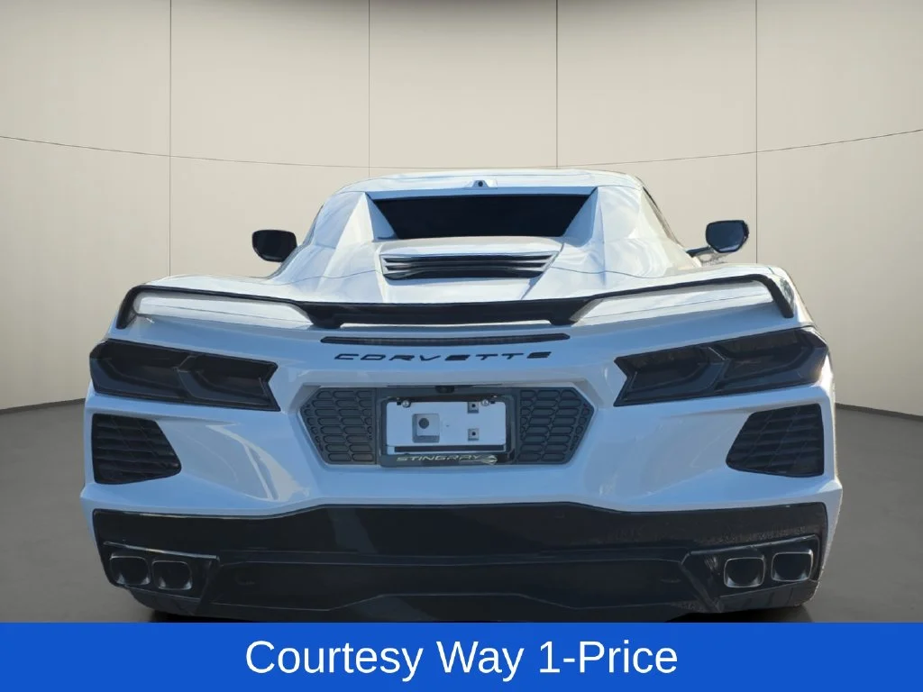 Used 2024 White Chevrolet Stingray image 6