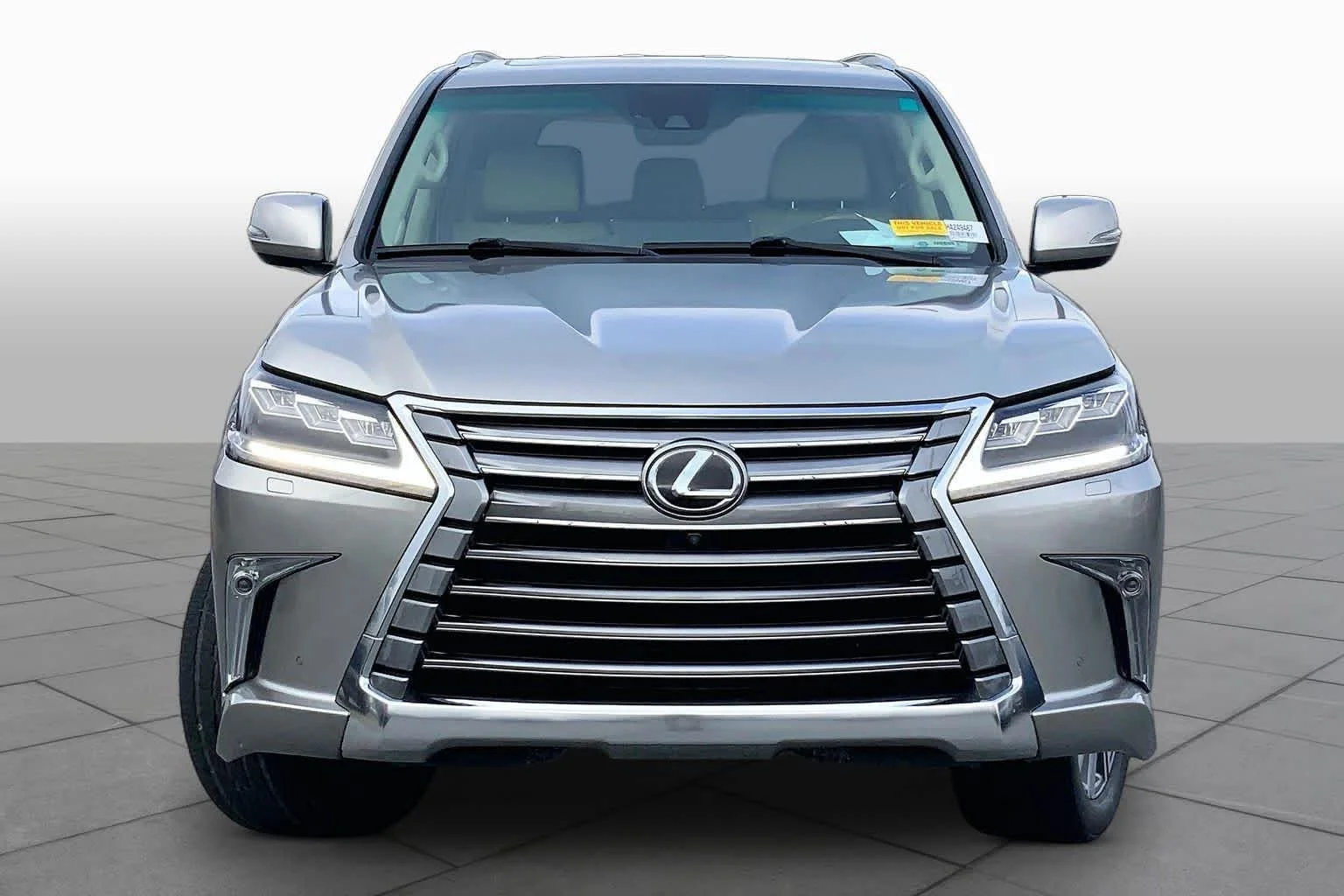 Used 2017 Atomic Silver Lexus  image 4