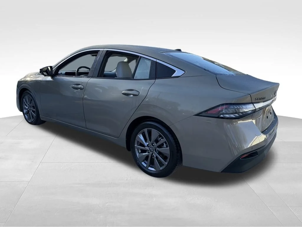 New 2026 Brown Nissan SL image 5