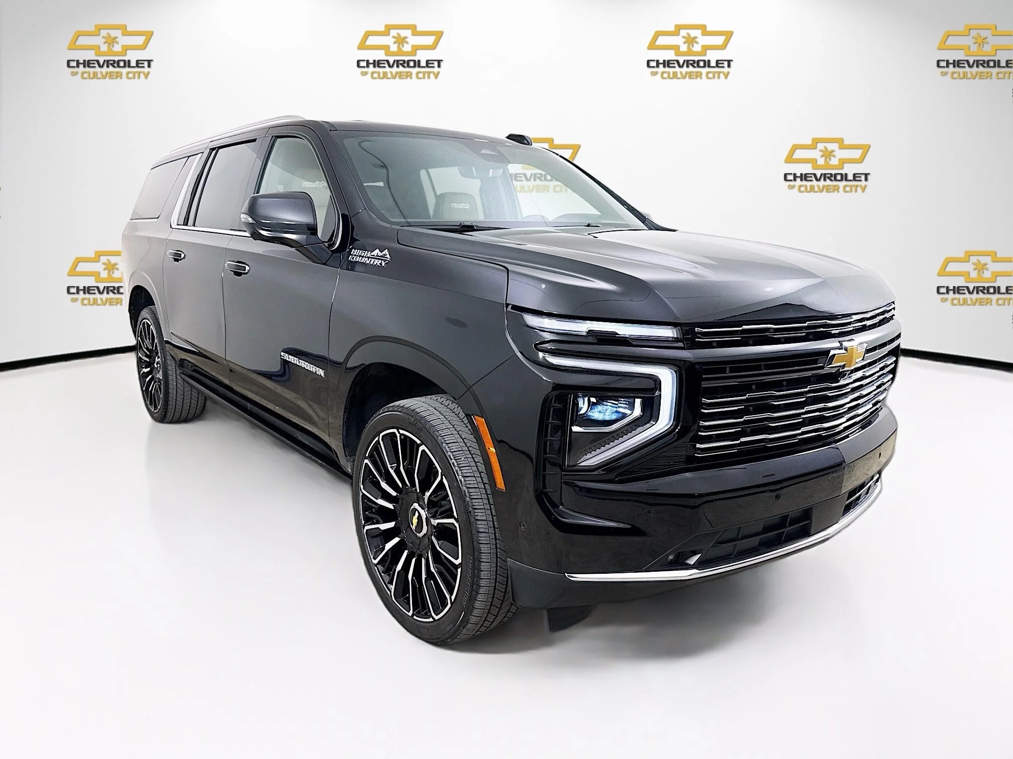 Used 2025 Black Chevrolet High Country image 1