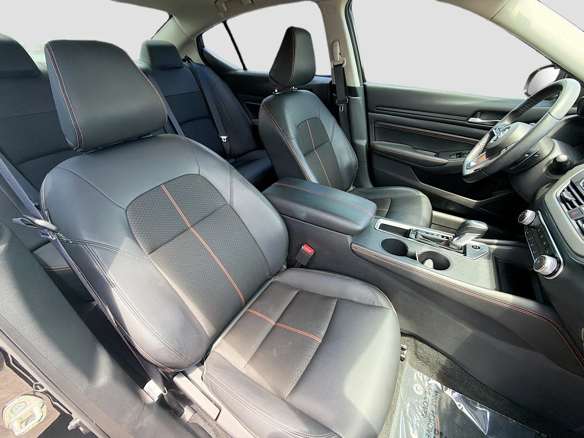 Used 2020 Super Black Nissan 2.5 SR image 13