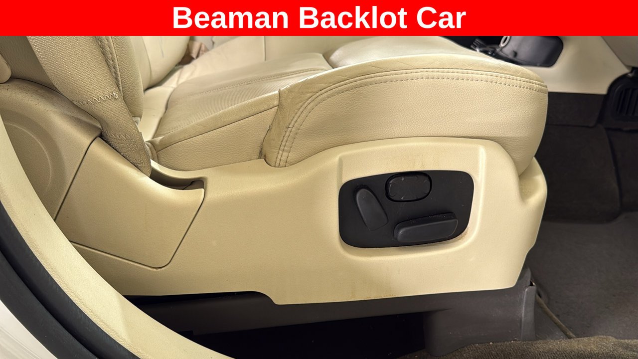 Used 2014 White Lincoln EcoBoost image 21