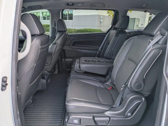 2023 Honda Odyssey Elite - Photo 13