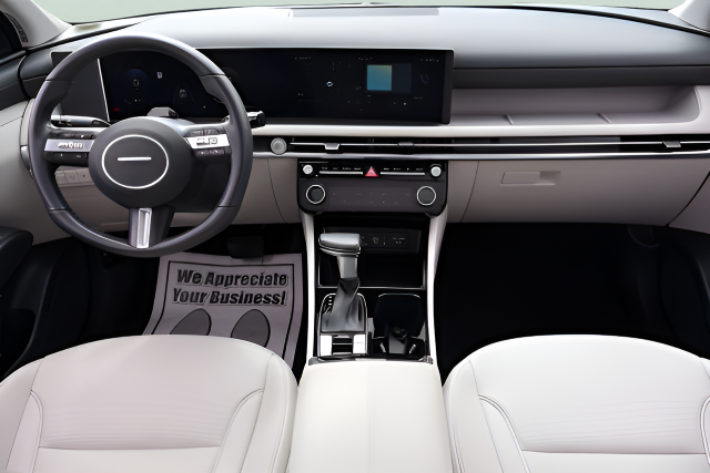 2025 Hyundai Tucson SEL Convenience - Photo 11
