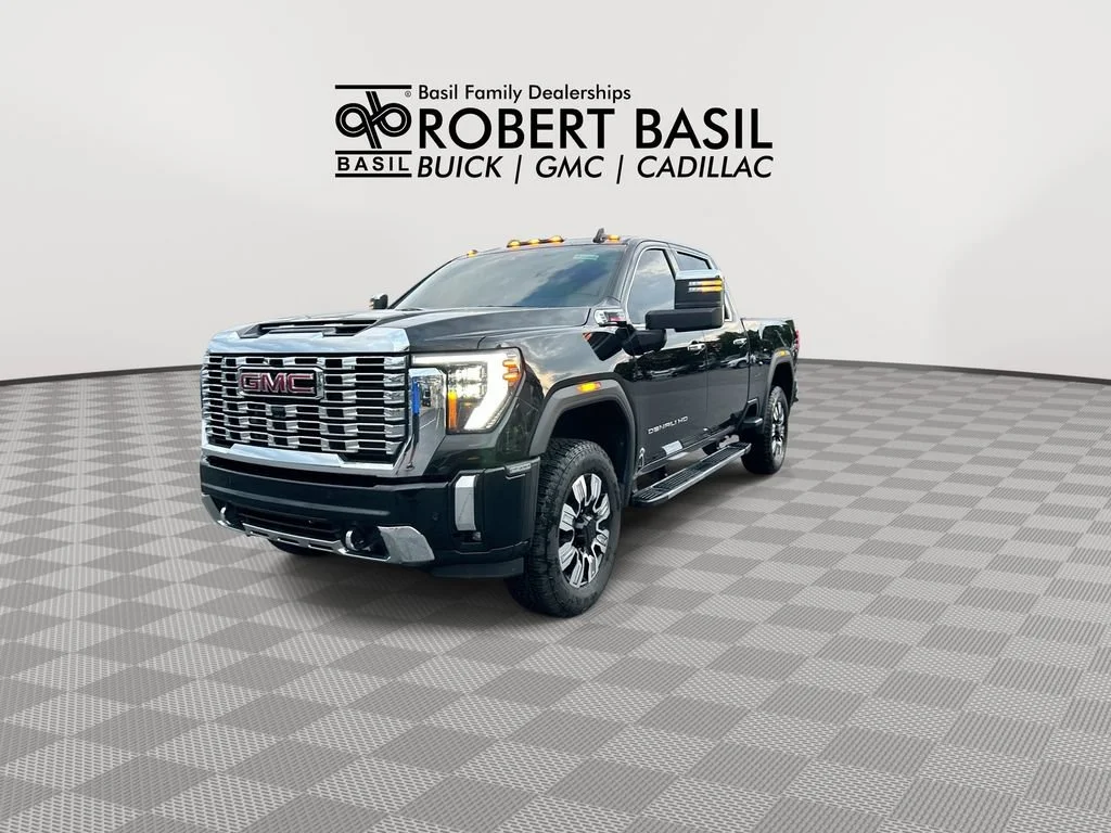 Used 2024 Onyx Black GMC Denali image 4