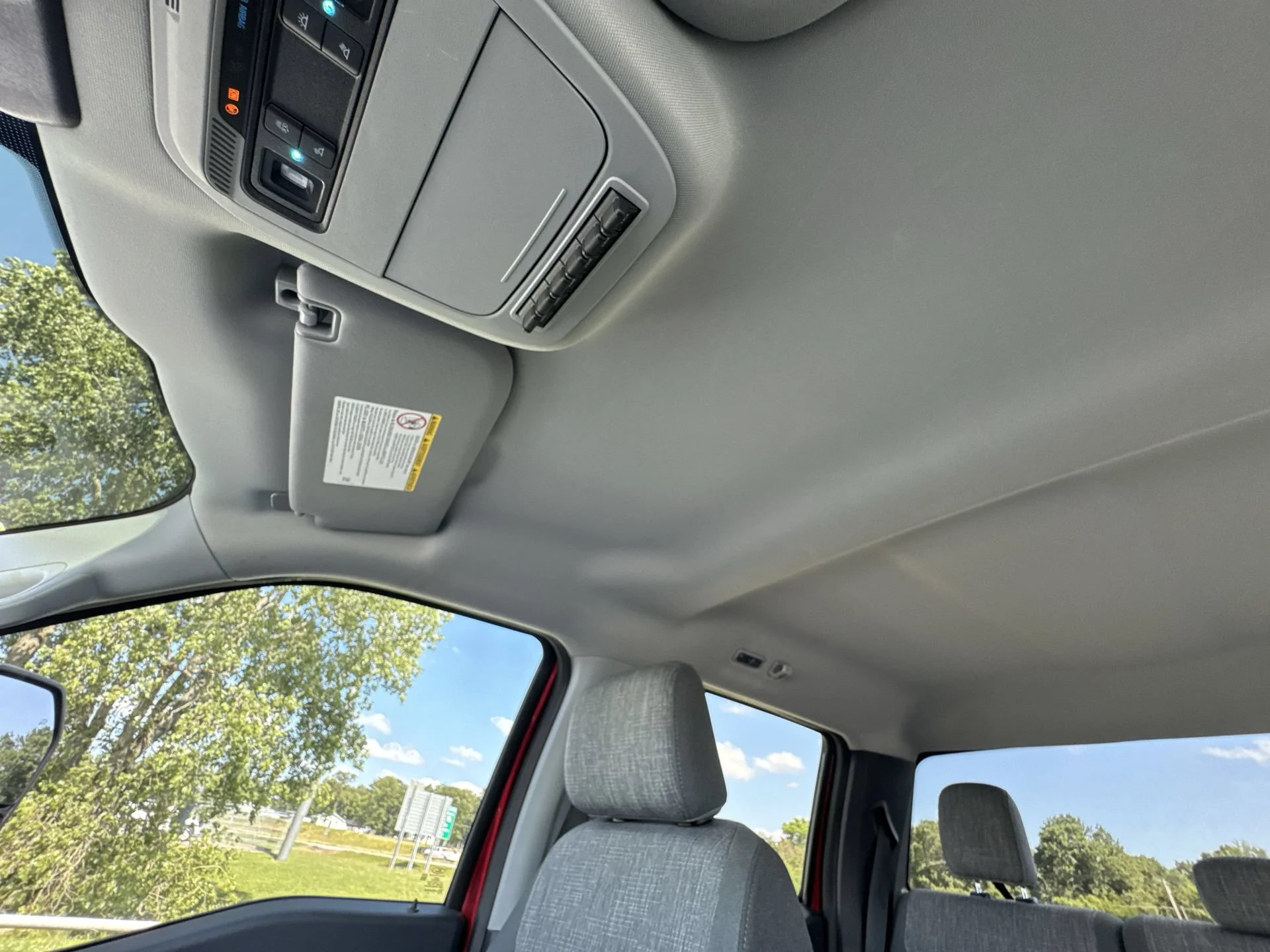 2025 Ford F-350 Super Duty XLT - Photo 21