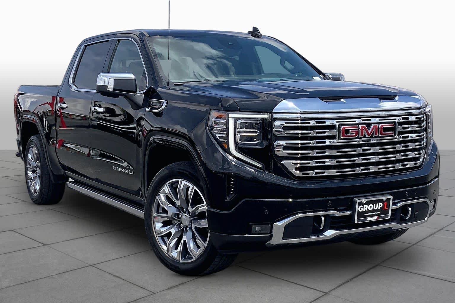 Used 2023 Onyx Black GMC Denali image 3