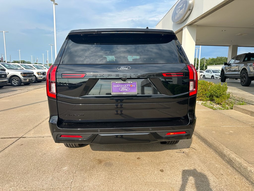 New 2025 Agate Black Metallic Ford Platinum® image 9