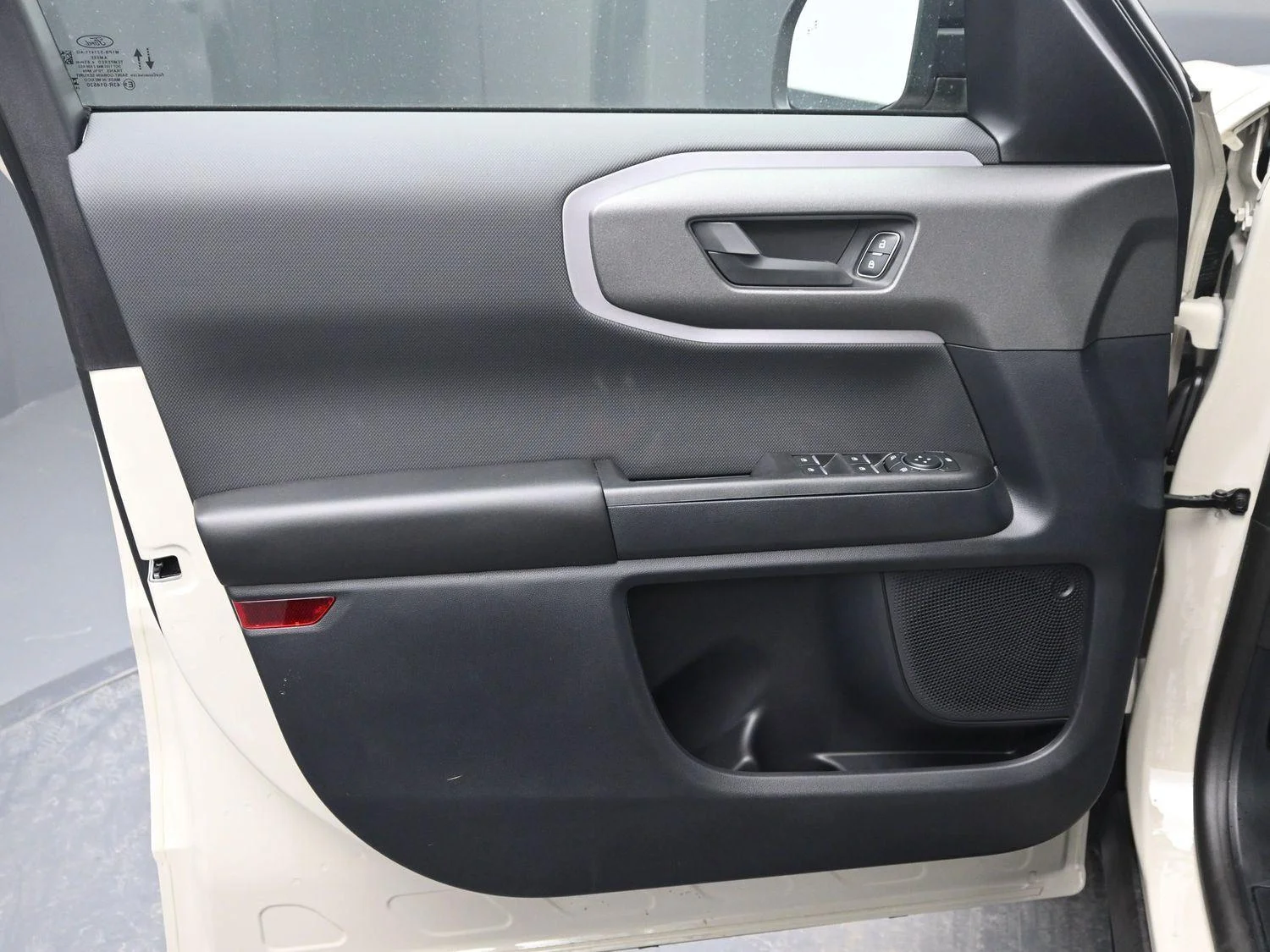 New 2025 Desert Sand Ford Big Bend® image 16