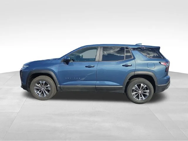Used 2026 Lakeshore Blue Metallic Chevrolet LT image 2