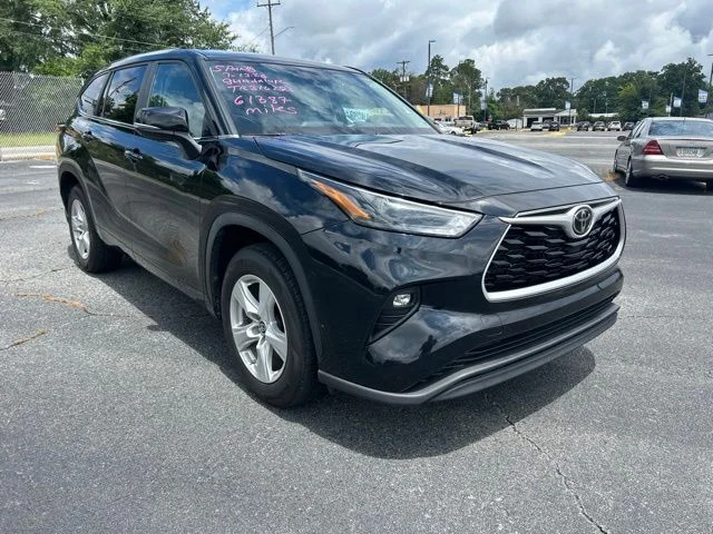 Used 2023 Black Toyota LE image 6