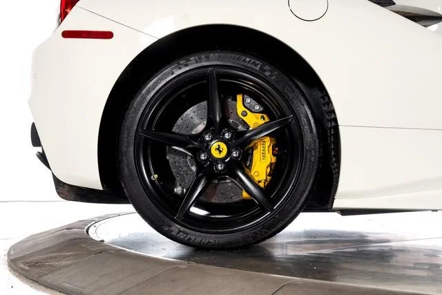 Certified Used 2018 Bianco Avus Ferrari  image 20