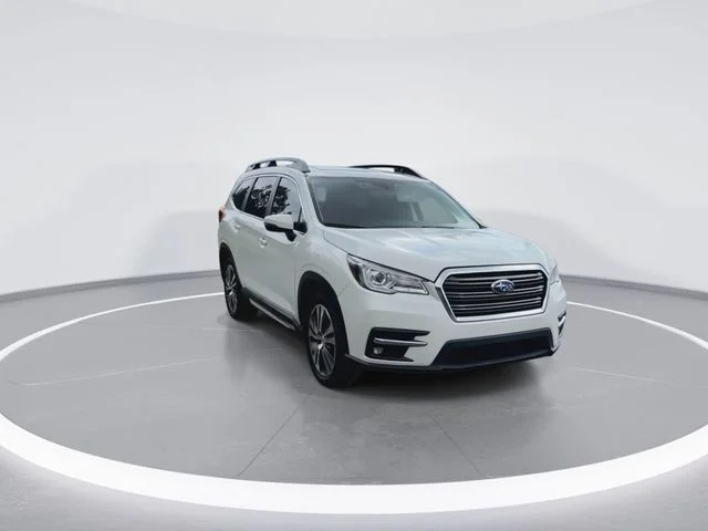 Used 2022 White Subaru Limited image 2