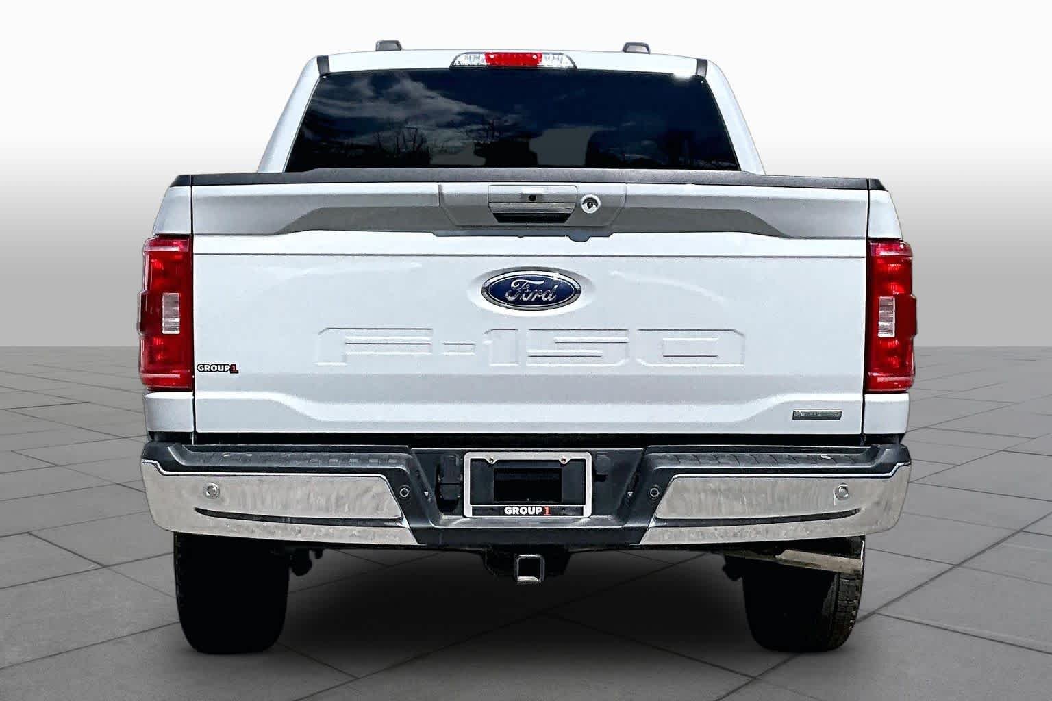 Used 2023 Avalanche Gray Ford XLT image 5