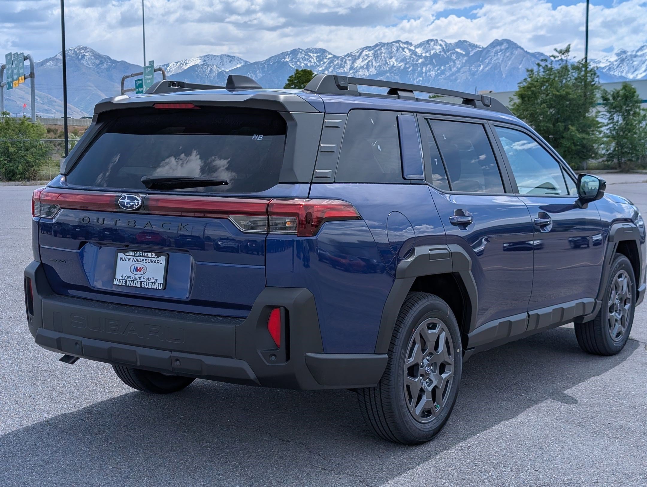 New 2026 SAPPHIRE BLUE PEARL Subaru Premium image 3