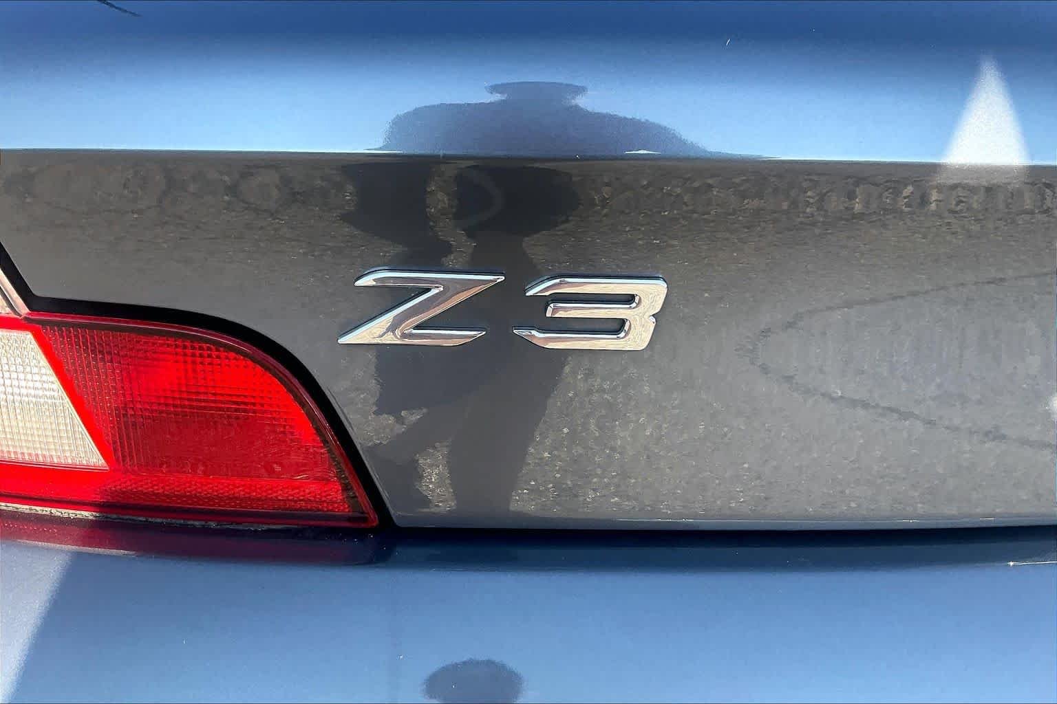 Used 2001 Titanium Silver Metallic BMW 3.0i image 27