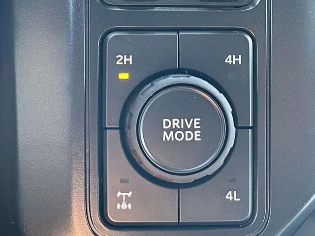 New 2026 White Ford Lariat image 23