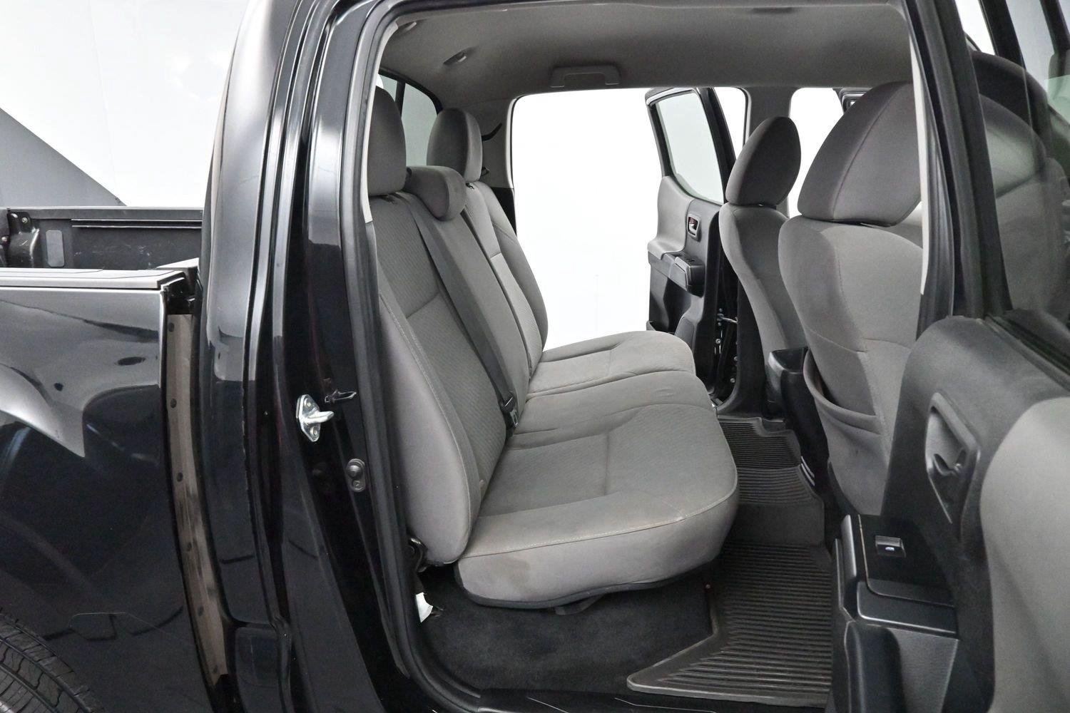 Used 2022 Midnight Black Metallic Toyota SR image 26