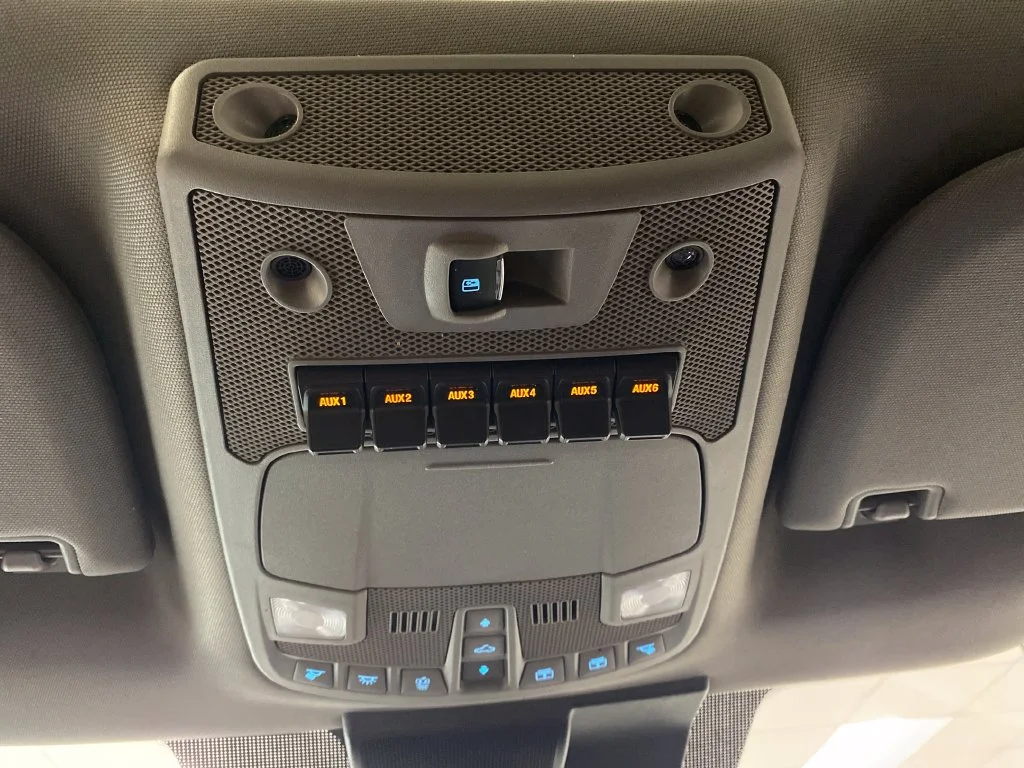 Used 2021 White Ford Lariat image 29