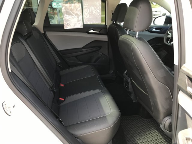 Certified Used 2023 Pure White Volkswagen SE image 30