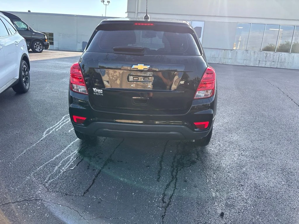 Used 2020 Mosaic Black Metallic Chevrolet LS image 4