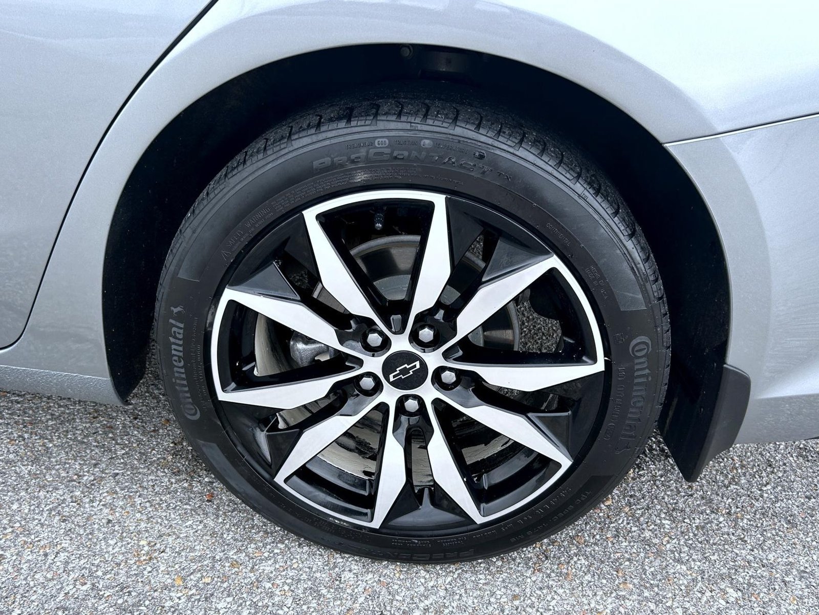 2024 Chevrolet Malibu RS - Photo 23