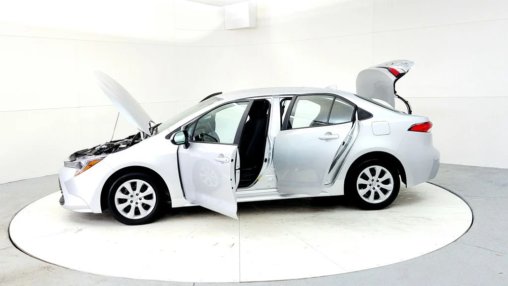 Used 2023 Silver Toyota LE image 10