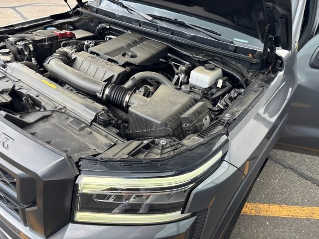 Certified Used 2024 Gun Metallic Nissan Crew Cab PRO-4X® image 17