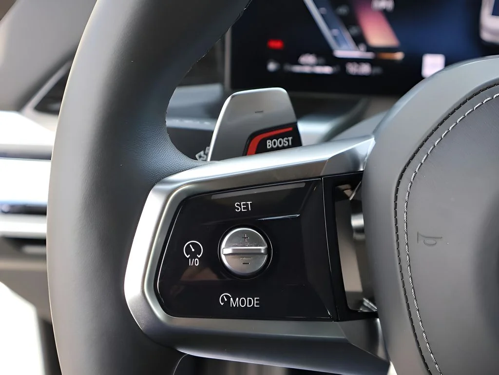2025 BMW 7 Series 740i - Photo 34