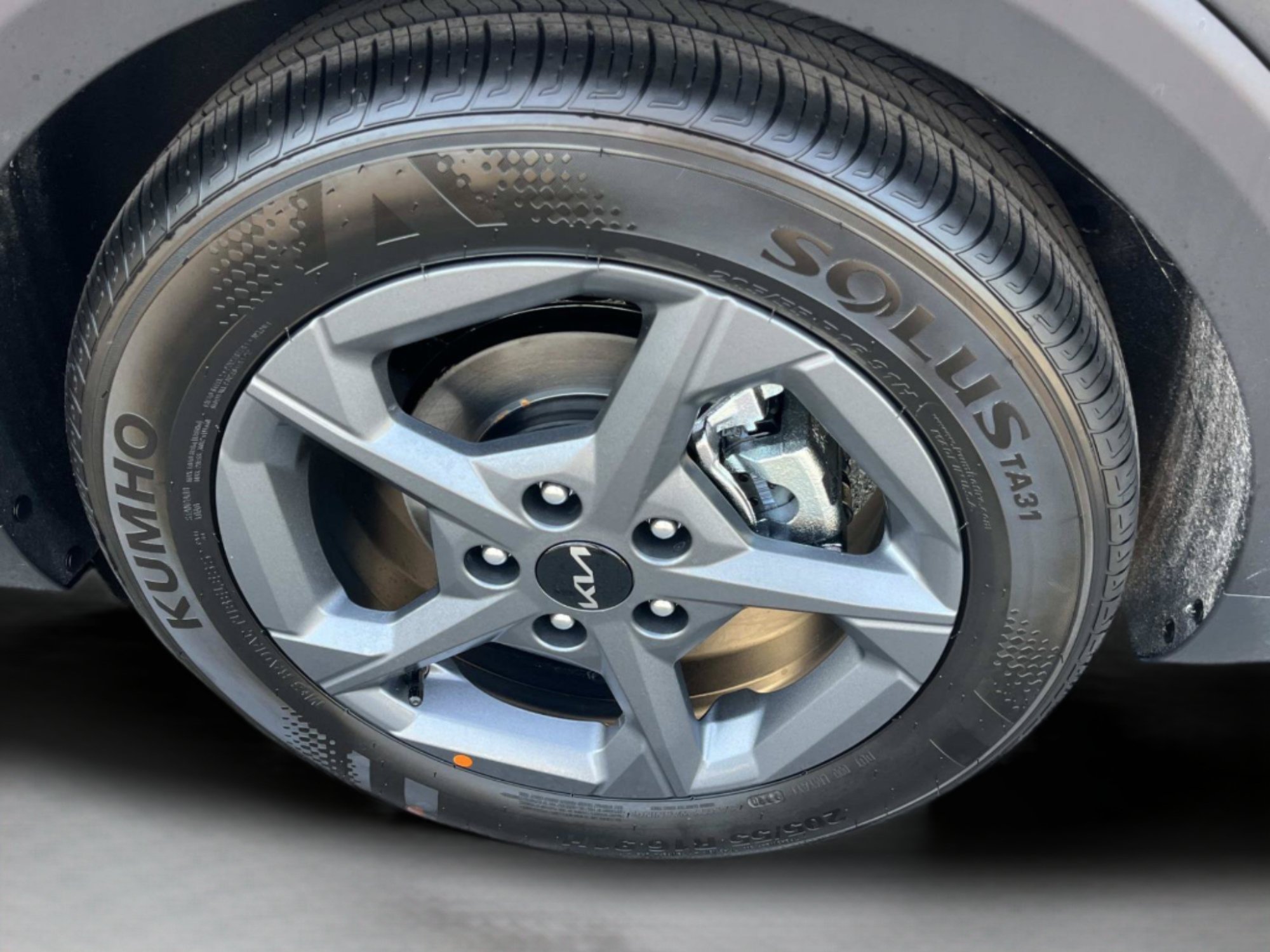 New 2026 Interstellar Gray Kia LXS image 11