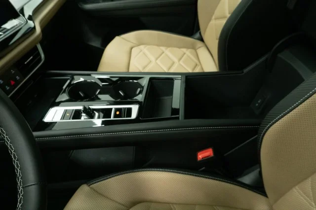 2026 Volkswagen Atlas Cross Sport SE w/Tech - Photo 30