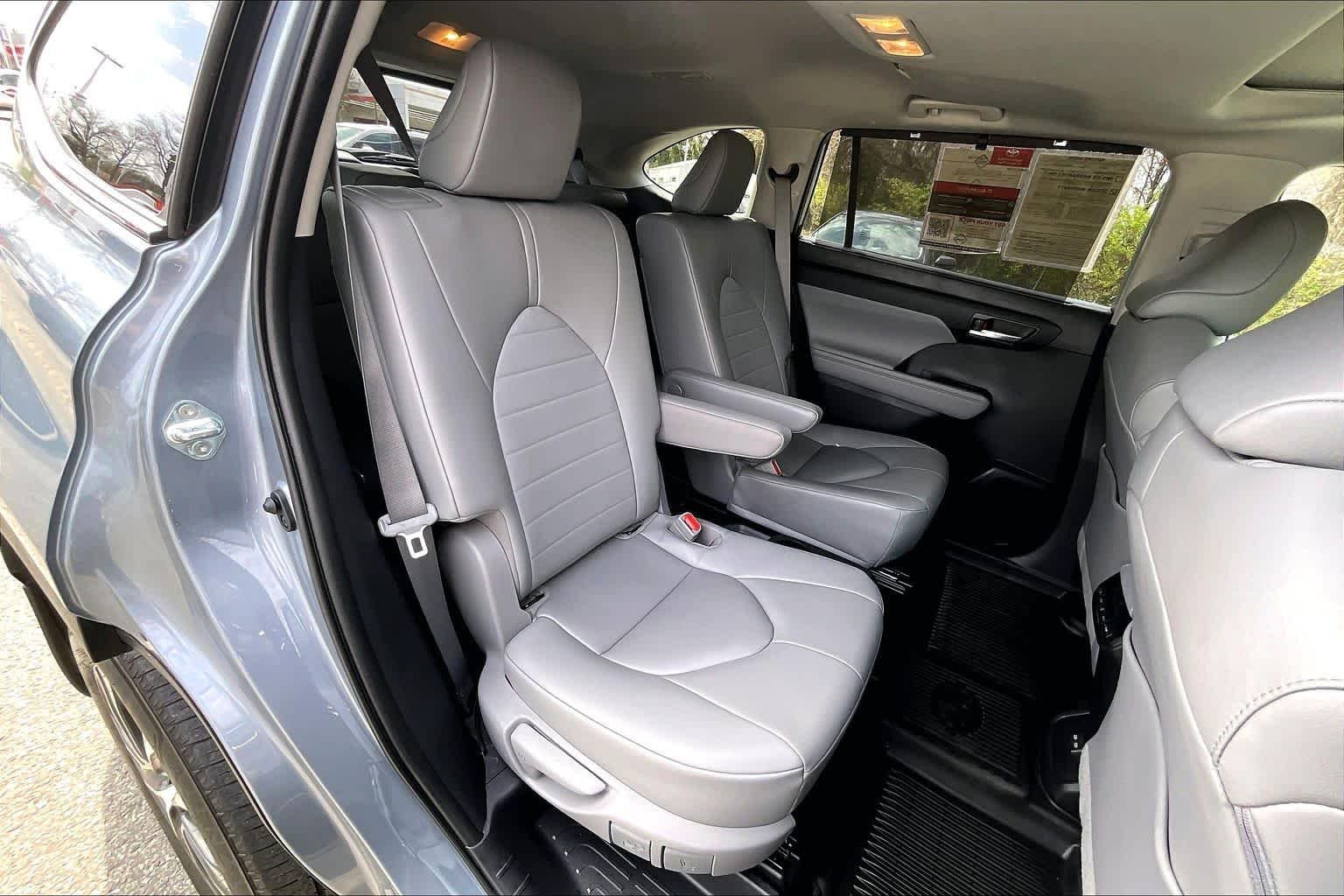 2023 Toyota Highlander XLE - Photo 21