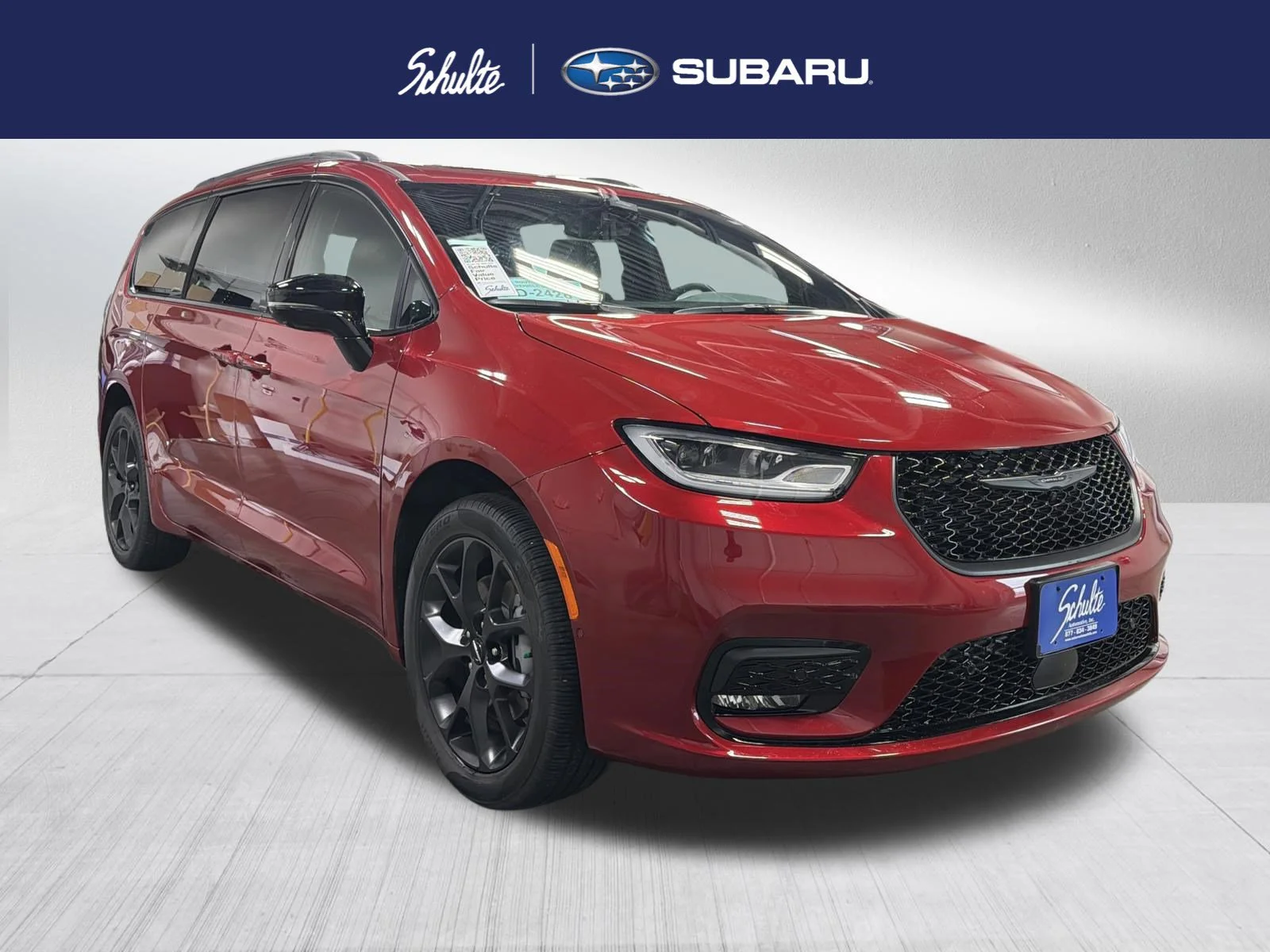 2025 Chrysler Pacifica Limited AWD's photo