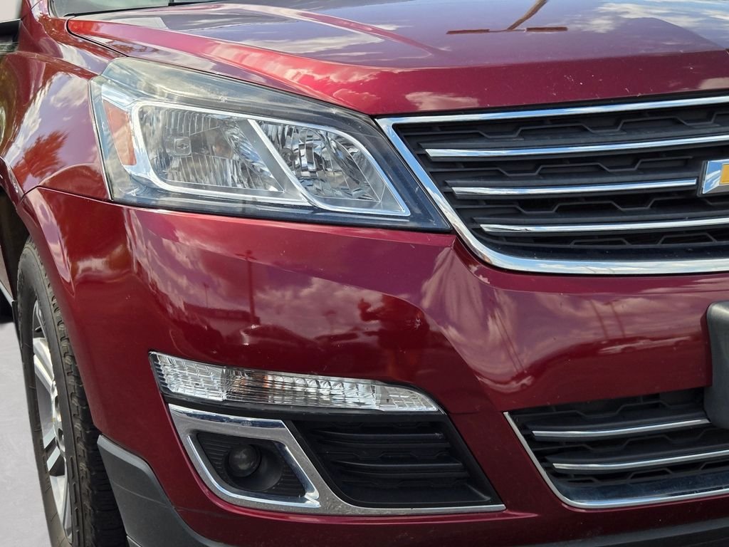 Used 2017 Red Chevrolet 2LT image 2