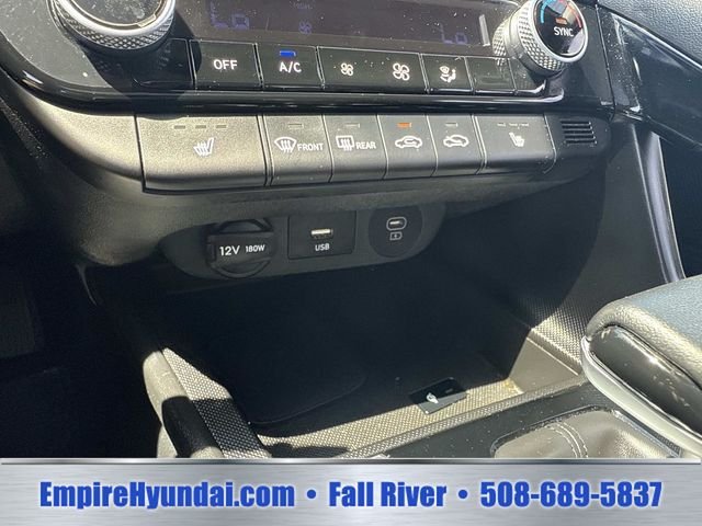 Used 2024 White Hyundai SEL image 24