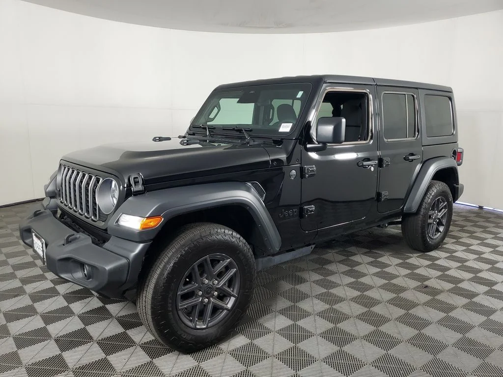 Used 2026 Black Jeep Sport S image 8