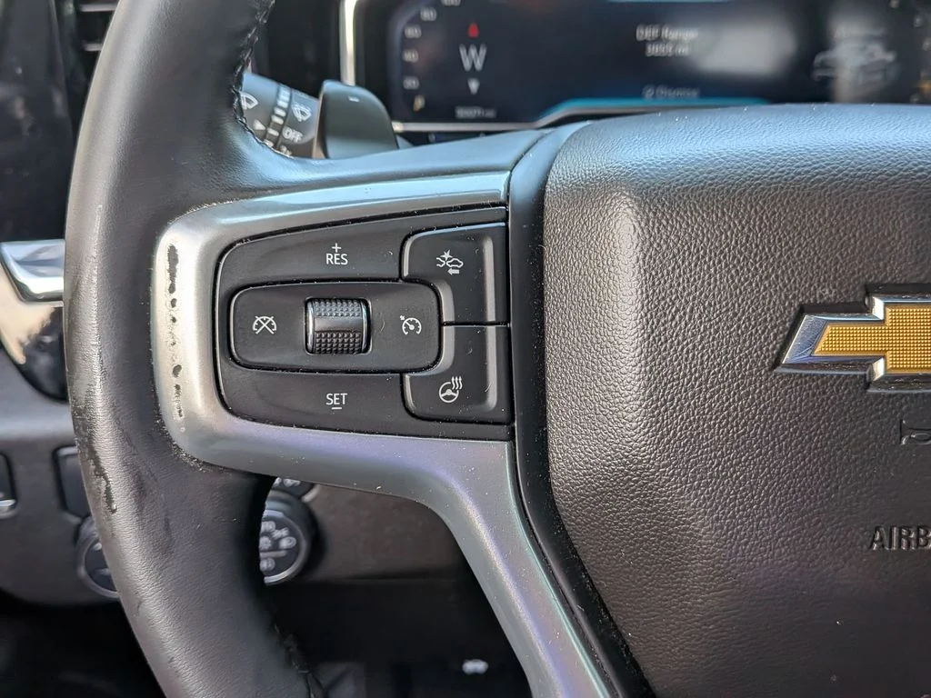 Used 2025 Gray Chevrolet LTZ image 17