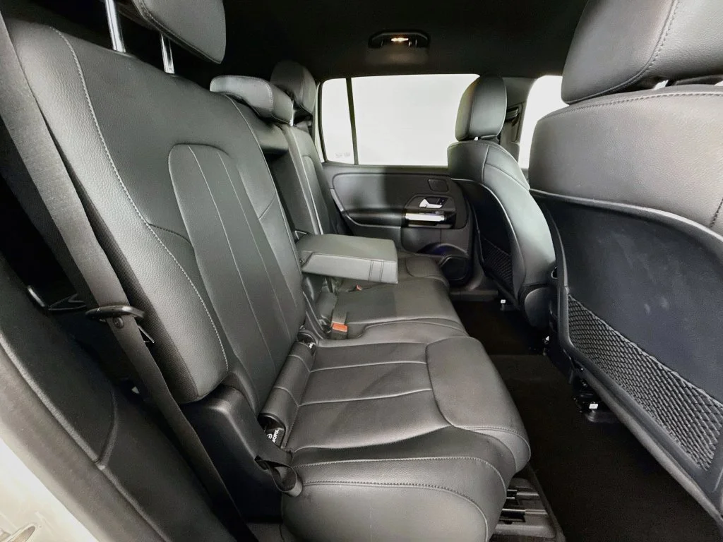 Used 2023 White Mercedes-Benz 300 image 27