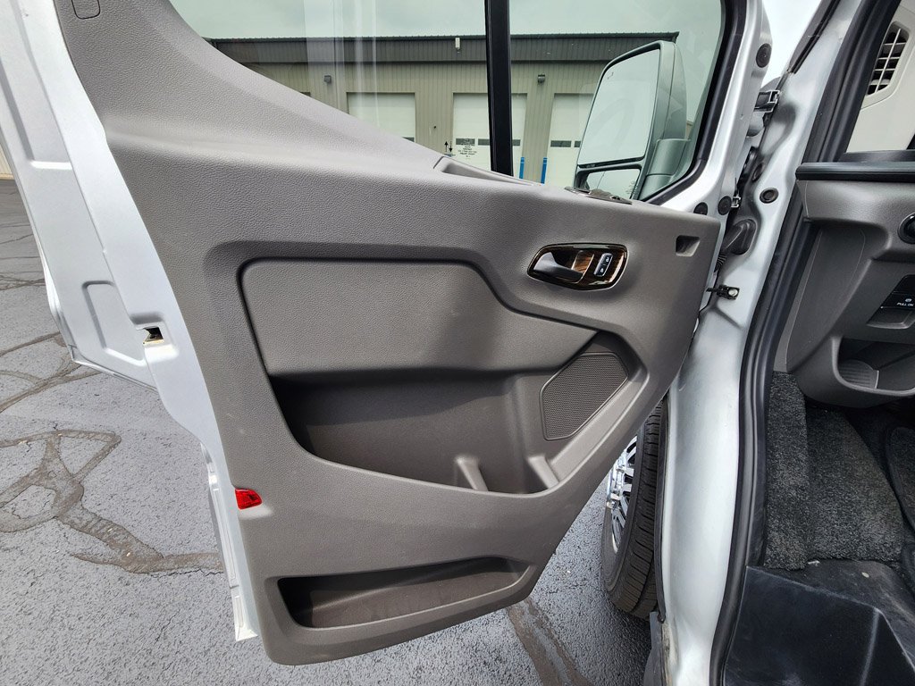 Used 2024 Ingot Silver Metallic Ford Base image 12