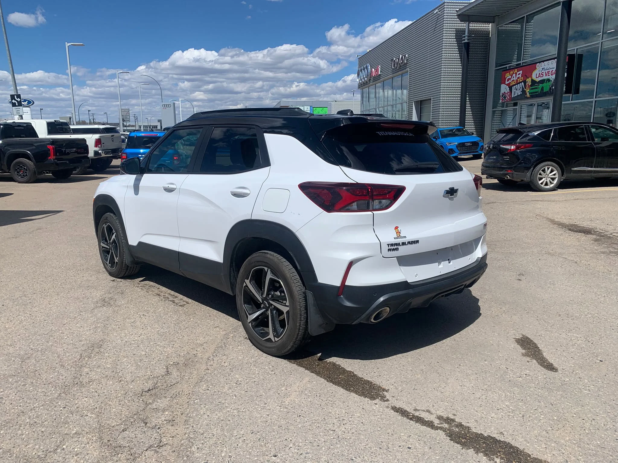 Certified Used 2022 White Chevrolet RS AWD*Remote Start | Htd Seats | Htd Wheel | Park Assist | Apple CarPlay | Blind Spot Detection image 9